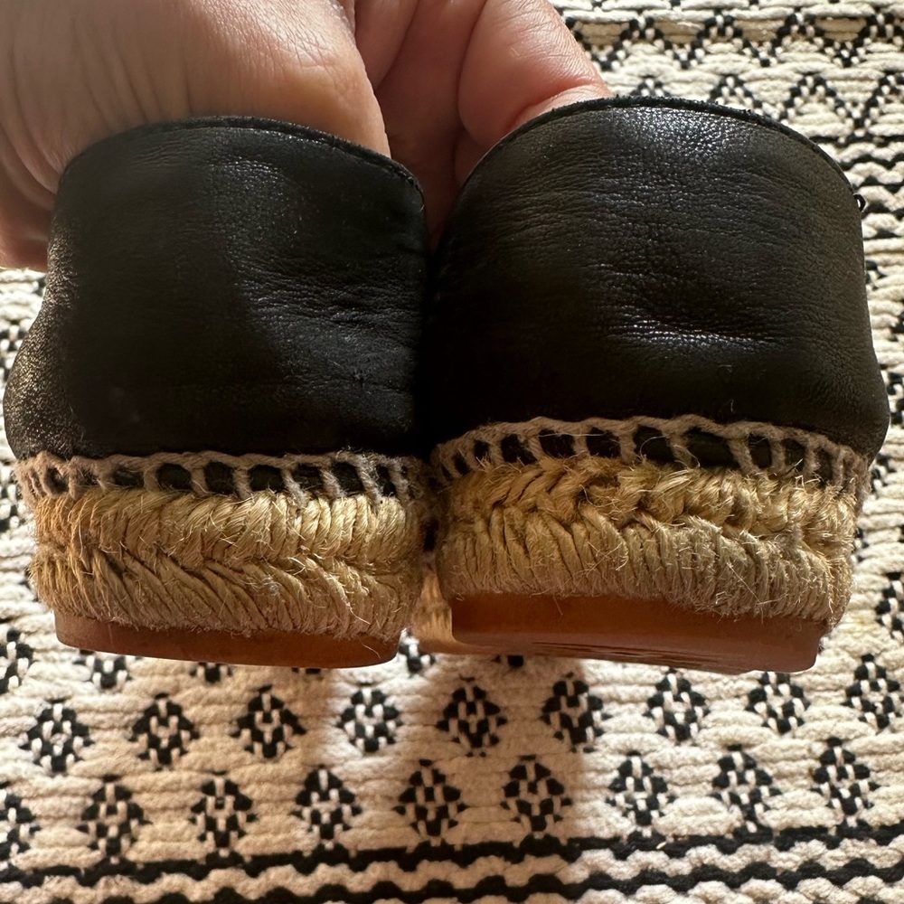 Chanel black lambskin espadrilles size 37 - Picture 11 of 13
